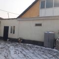 4-комнатный дом (, 5.00 соток) (р-н Московская – Суюмбаева, Свердловский район, г. Бишкек)